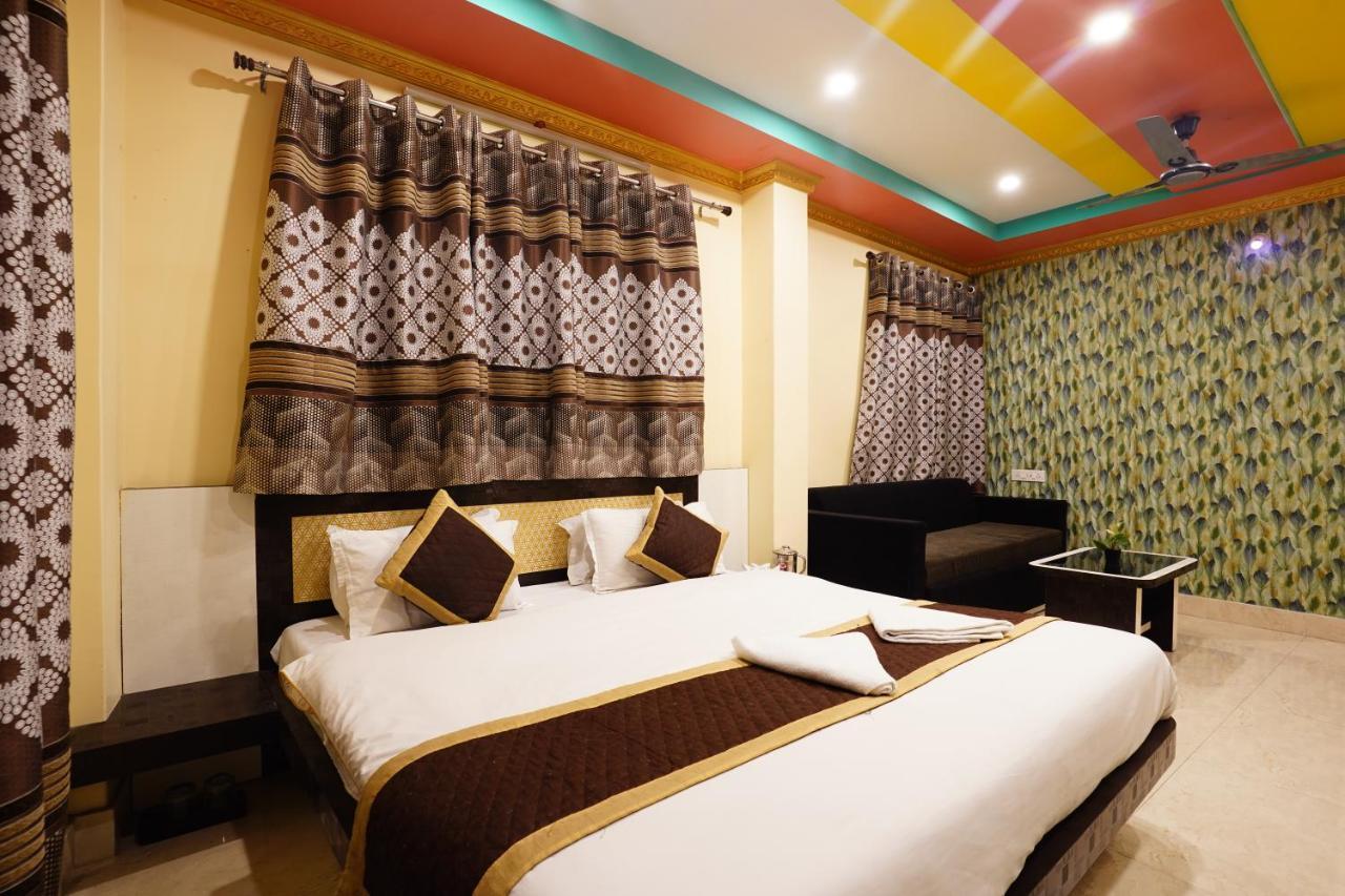 Tirupati Lodge Njp Sziliguri Kültér fotó