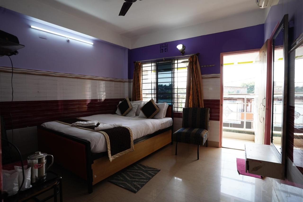 Tirupati Lodge Njp Sziliguri Kültér fotó