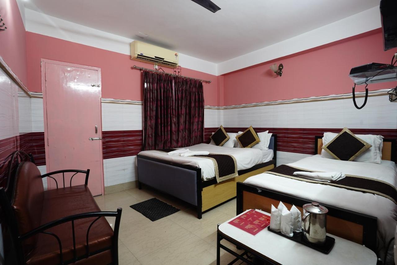Tirupati Lodge Njp Sziliguri Kültér fotó
