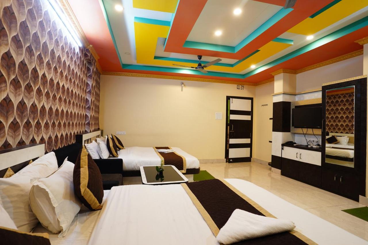 Tirupati Lodge Njp Sziliguri Kültér fotó