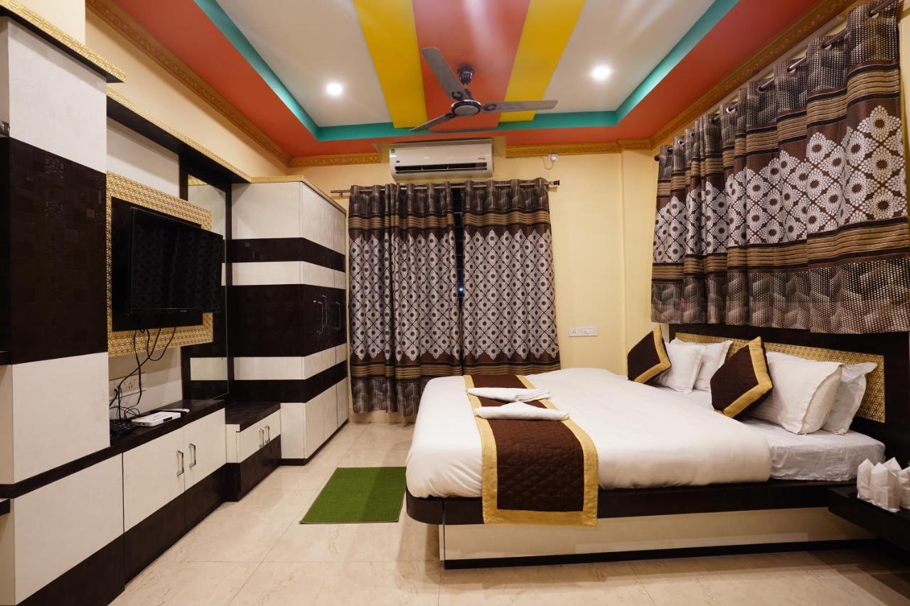 Tirupati Lodge Njp Sziliguri Kültér fotó
