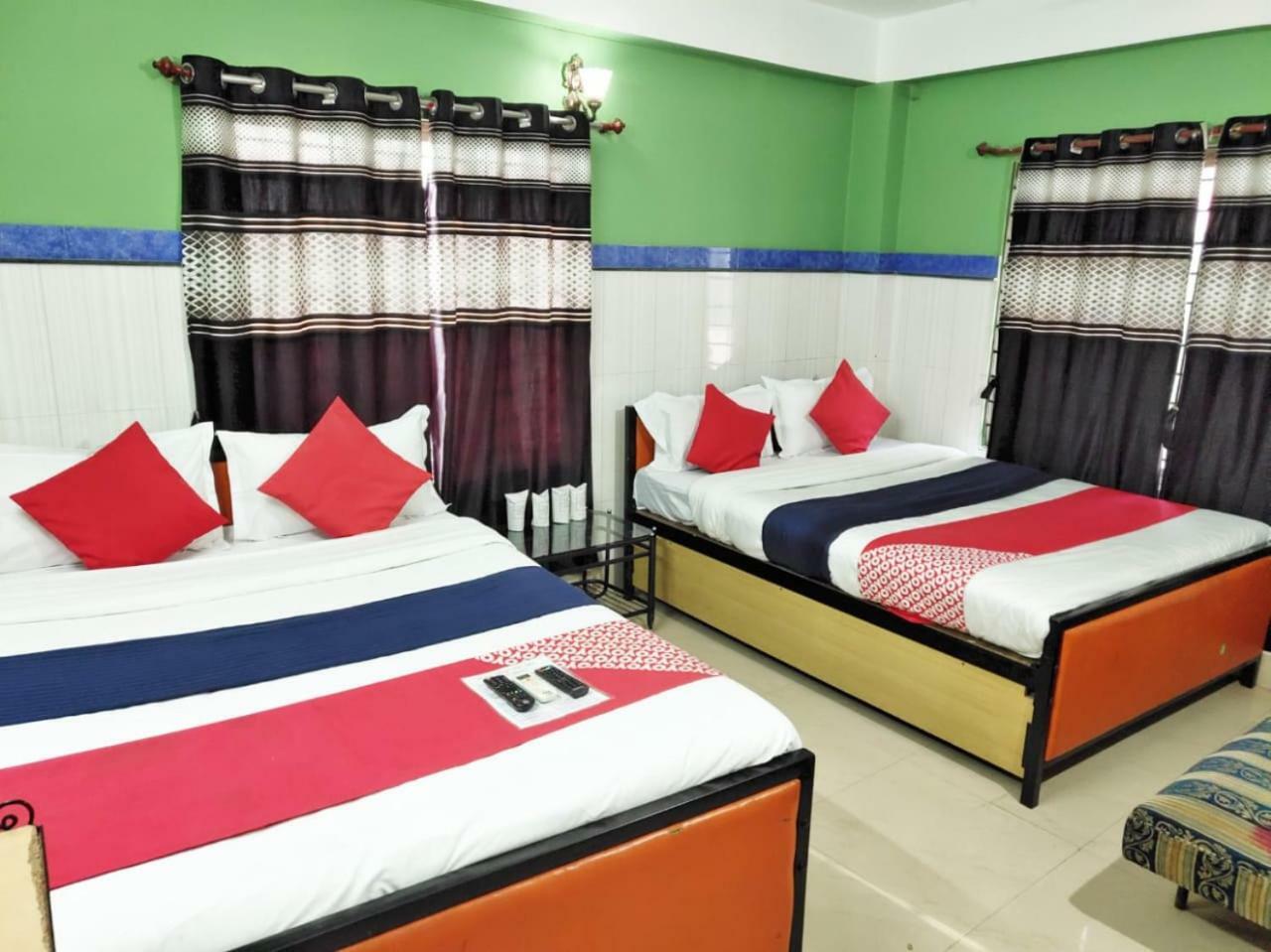 Tirupati Lodge Njp Sziliguri Kültér fotó