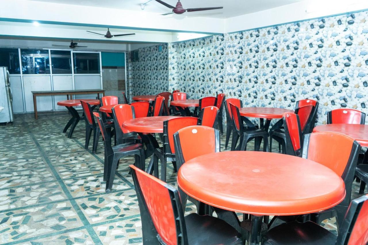 Tirupati Lodge Njp Sziliguri Kültér fotó