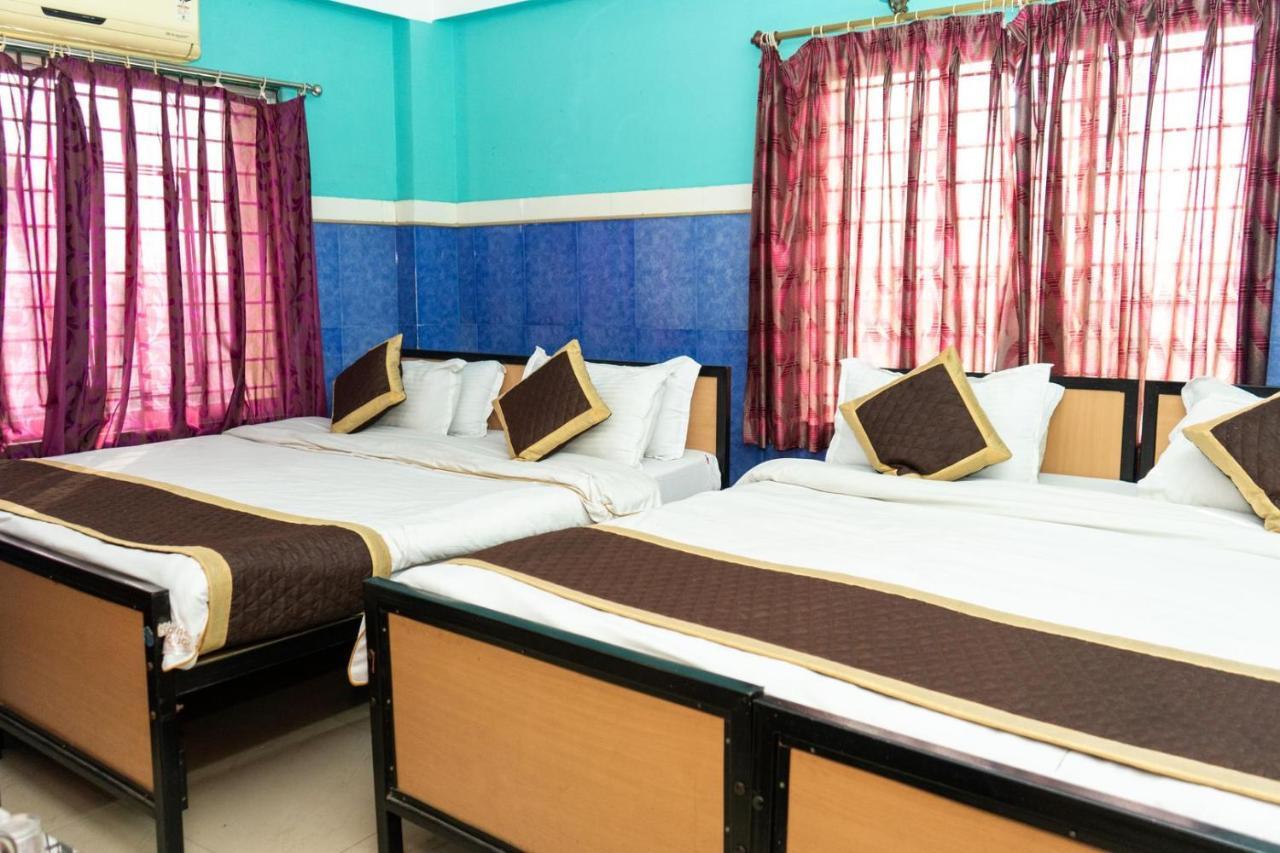 Tirupati Lodge Njp Sziliguri Kültér fotó